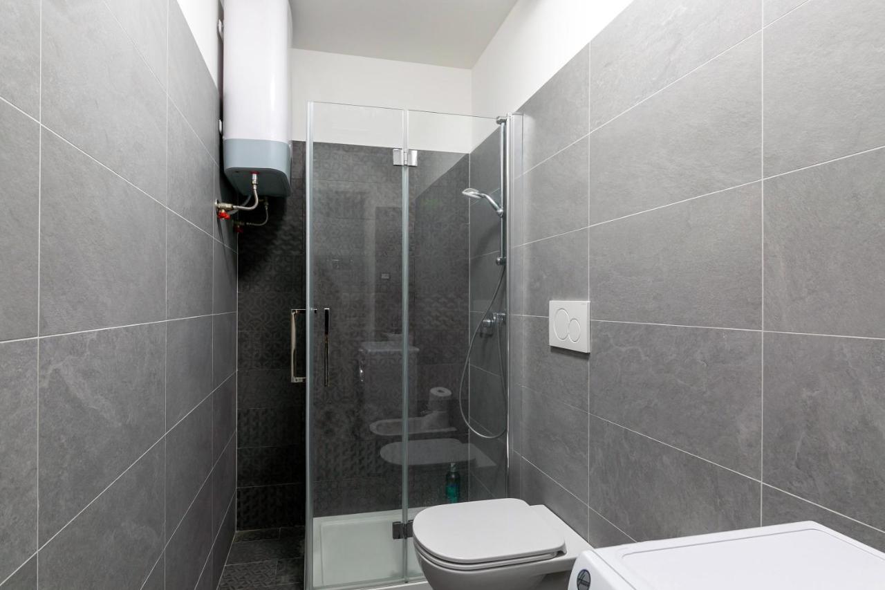 Botique Apartment • Trieste City Center Wifi מראה חיצוני תמונה