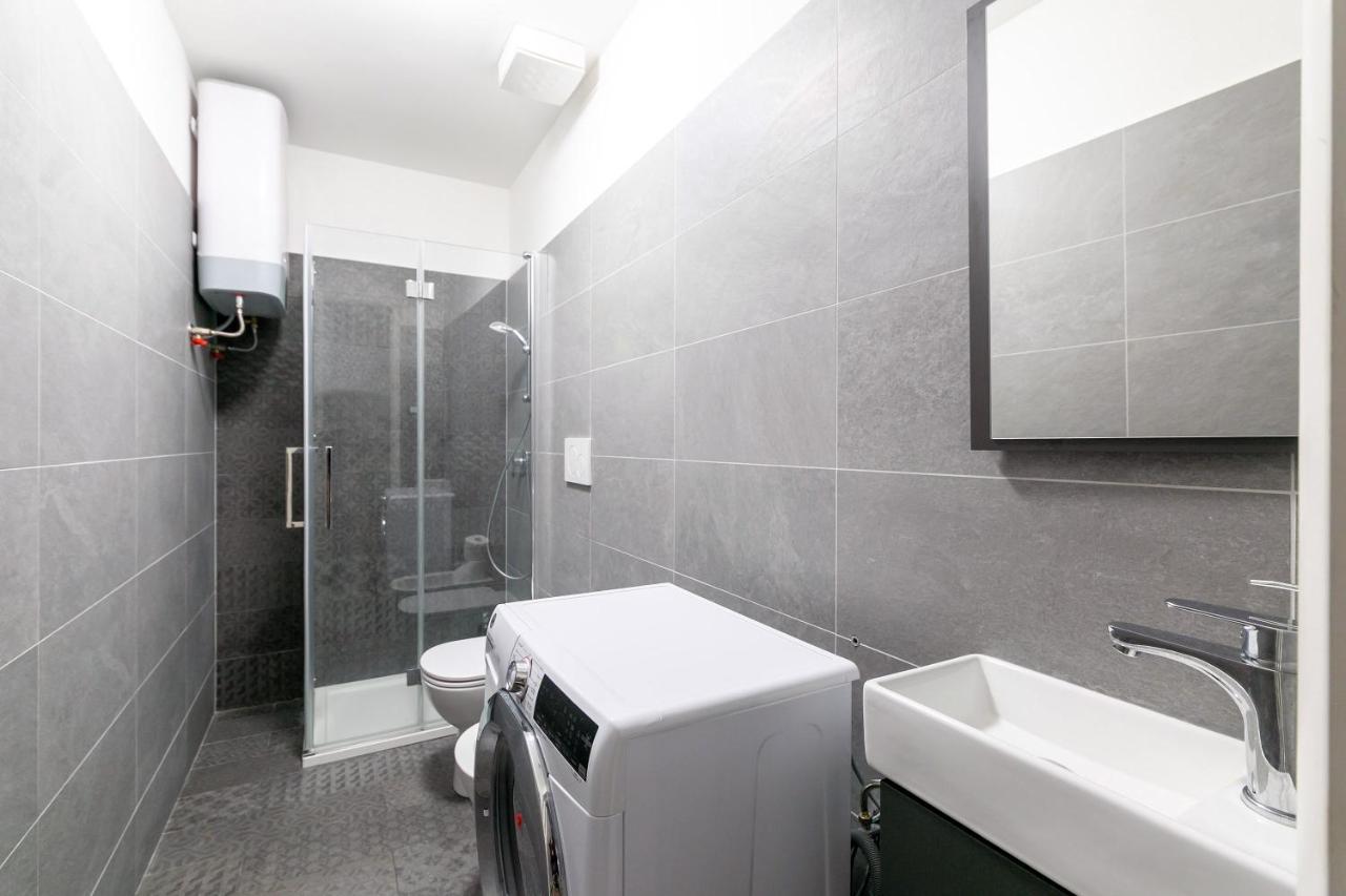Botique Apartment • Trieste City Center Wifi מראה חיצוני תמונה